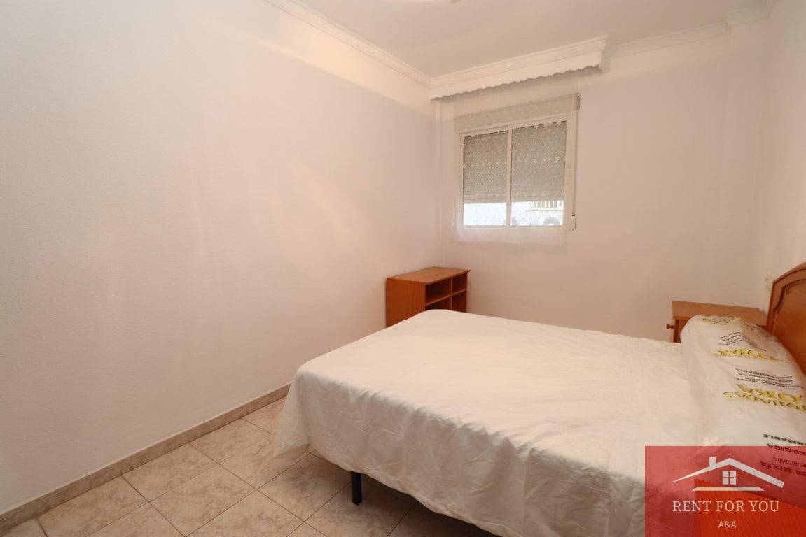 3 bedroom Flat for rent in Alhaurin el Grande - € 750 (Ref: 9583180)