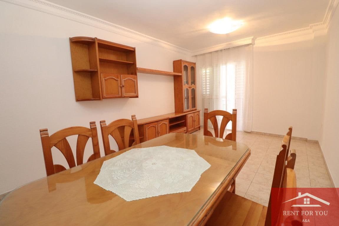 3 bedroom Flat for rent in Alhaurin el Grande - € 750 (Ref: 9583180)