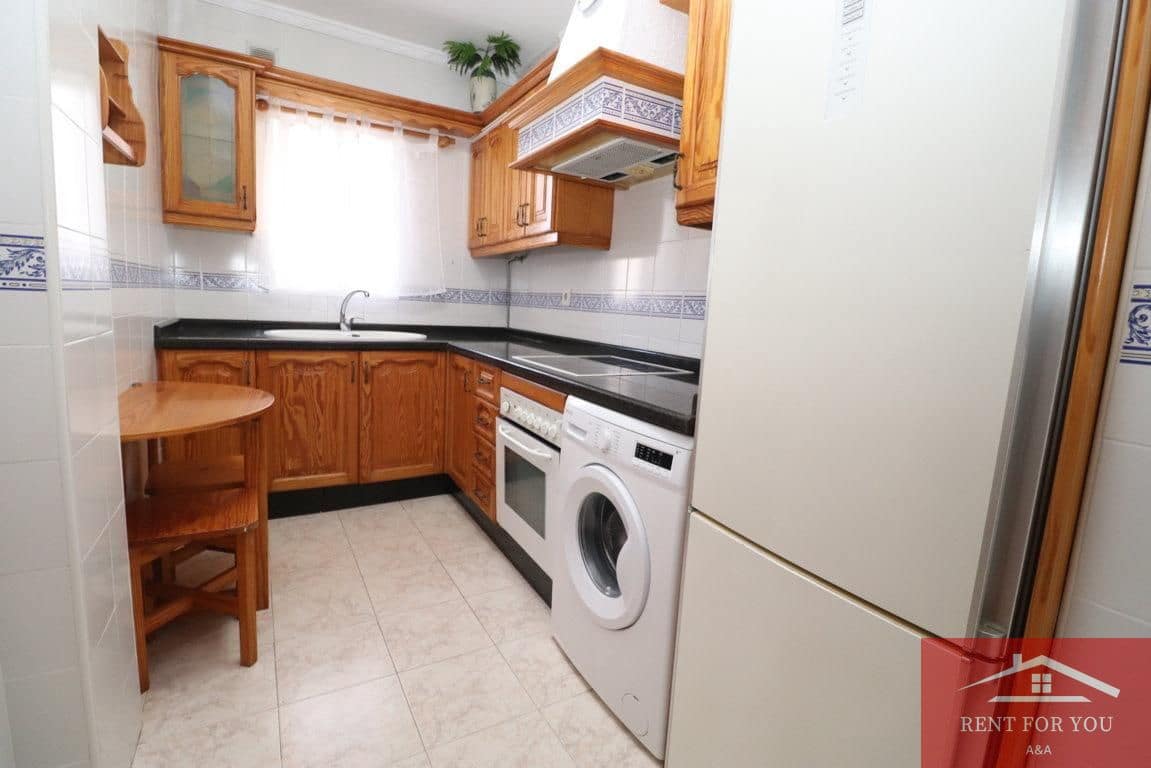 3 bedroom Flat for rent in Alhaurin el Grande - € 750 (Ref: 9583180)