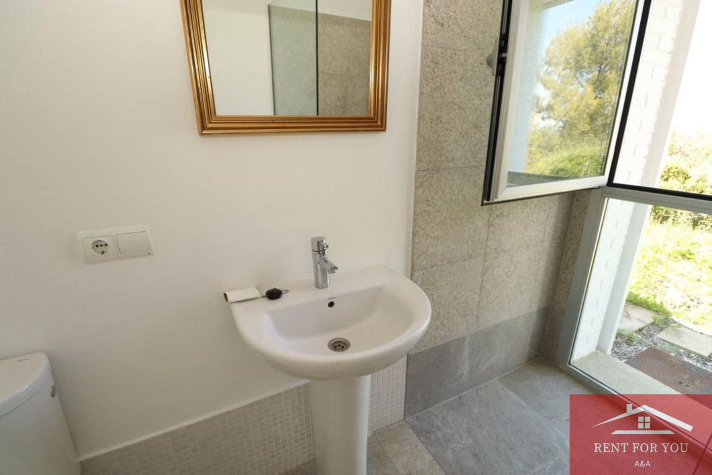 Villa/Maison de 4 chambres à louer à Alhaurin el Grande avec piscine - 2 000 € (Ref: 9584637)