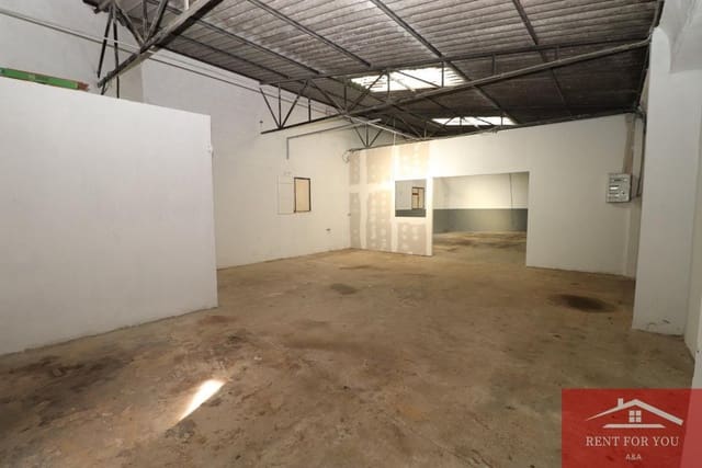 3 soveværelse Erhverv til leje i Coín - € 850 (Ref: 9597153)