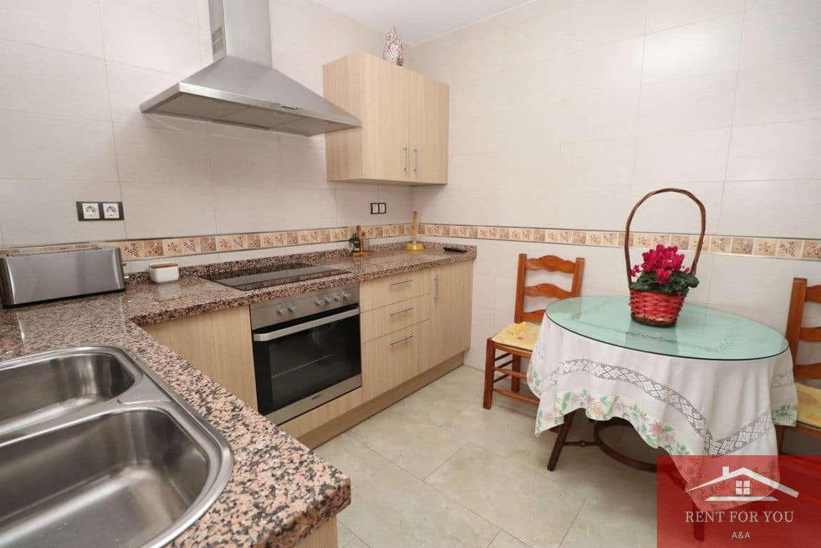 2 soveværelse Lejlighed til leje i Alhaurin el Grande - € 875 (Ref: 9624232)