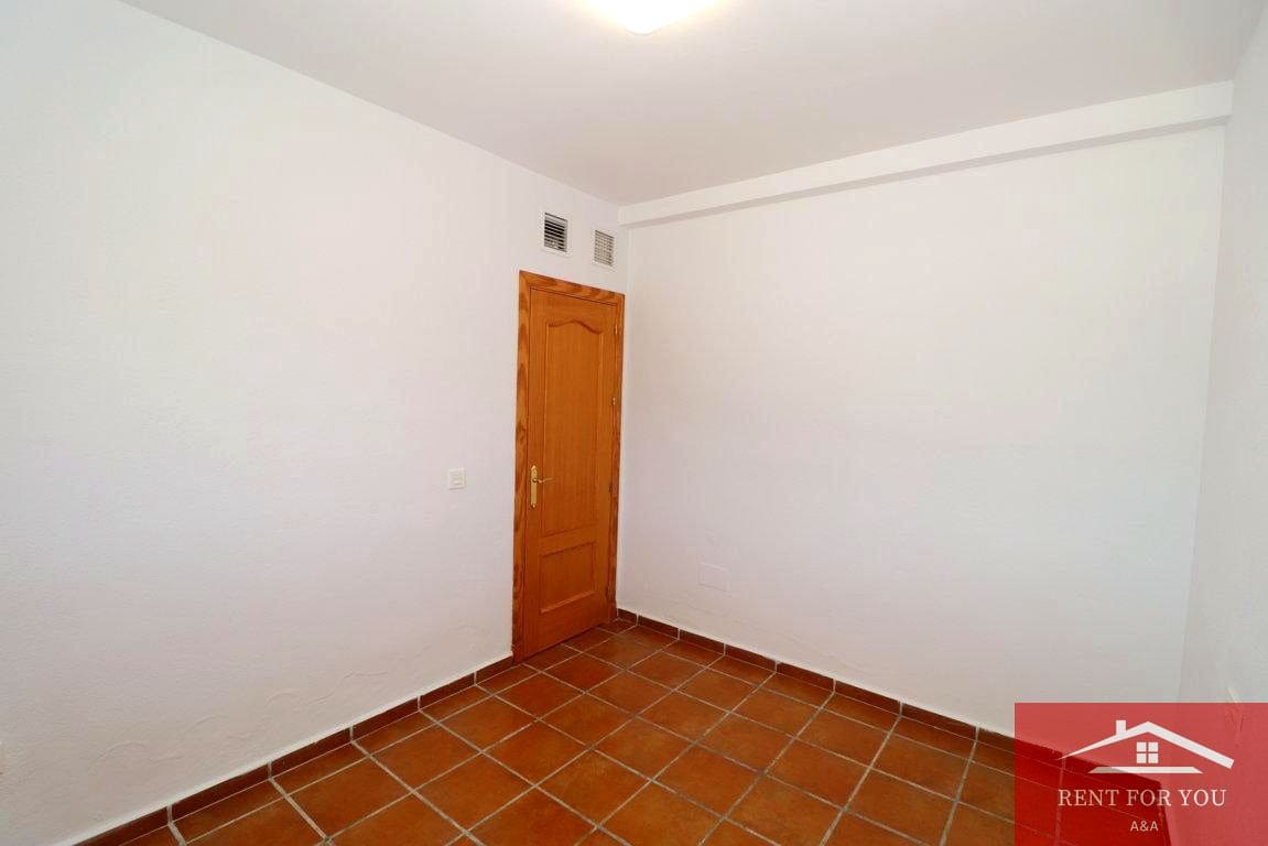 2 soveværelse Villa til leje i Coin - € 1.800 (Ref: 9627024)