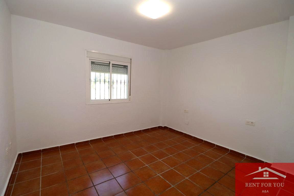 2 soveværelse Villa til leje i Coin - € 1.800 (Ref: 9627024)