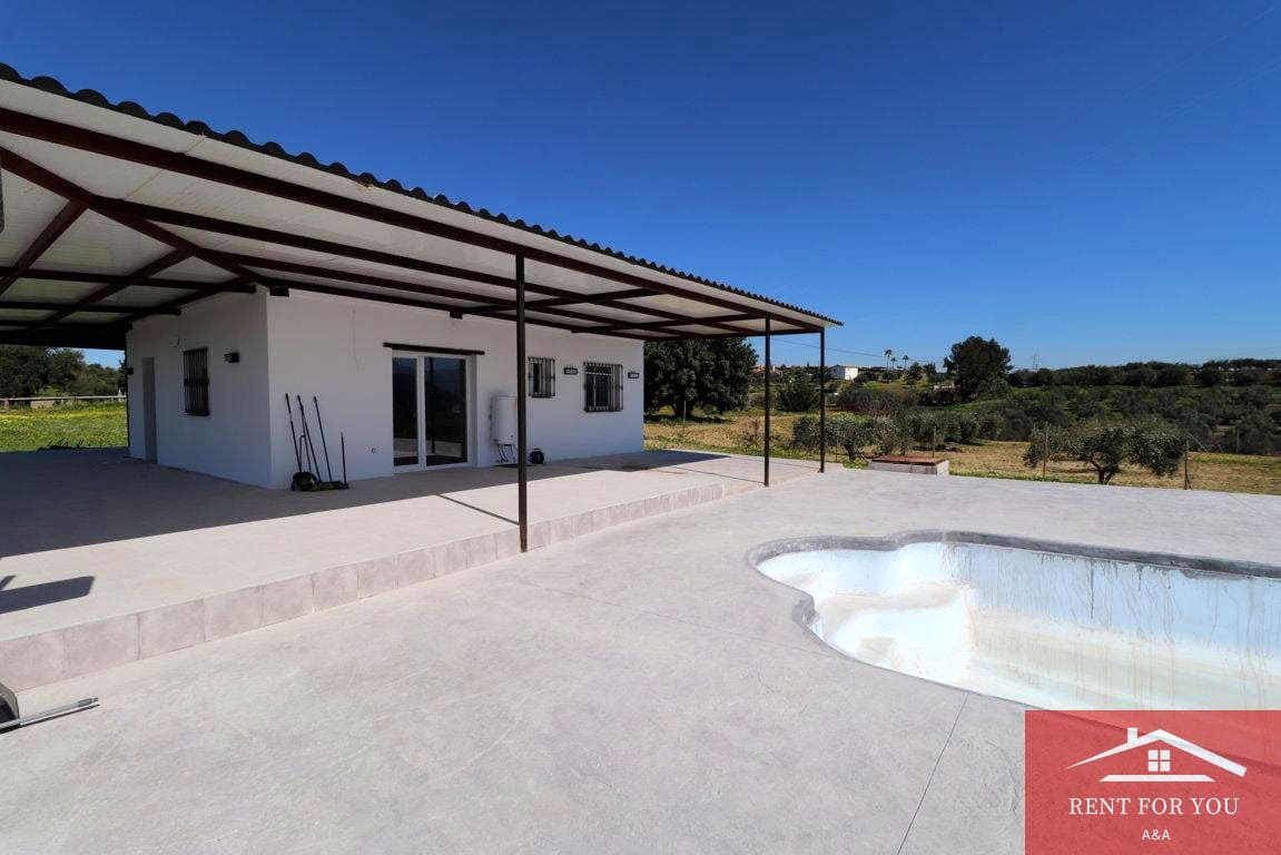 2 soveværelse Villa til leje i Coin - € 1.800 (Ref: 9627024)