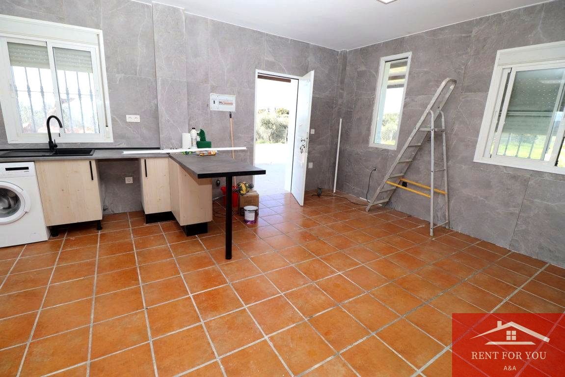 2 soveværelse Villa til leje i Coin - € 1.800 (Ref: 9627024)