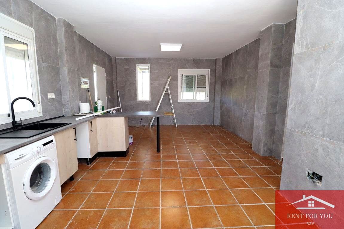 2 soveværelse Villa til leje i Coin - € 1.800 (Ref: 9627024)