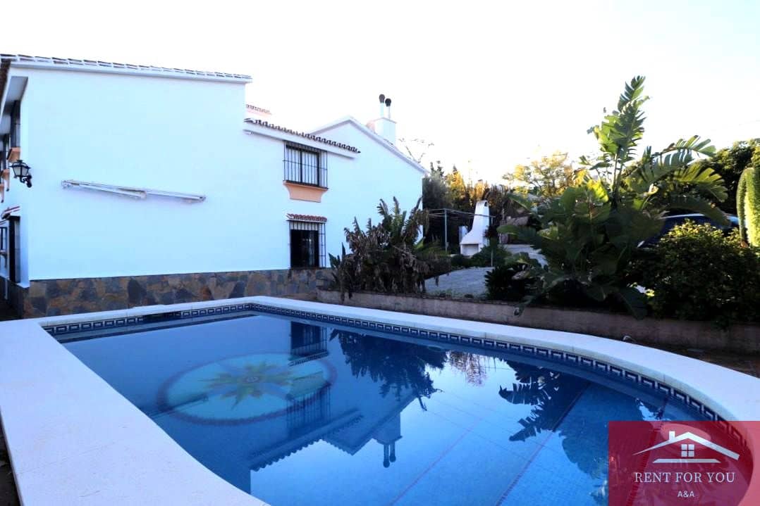 3 bedroom Villa for rent in Alhaurin el Grande with pool - € 1,500 (Ref: 9627080)