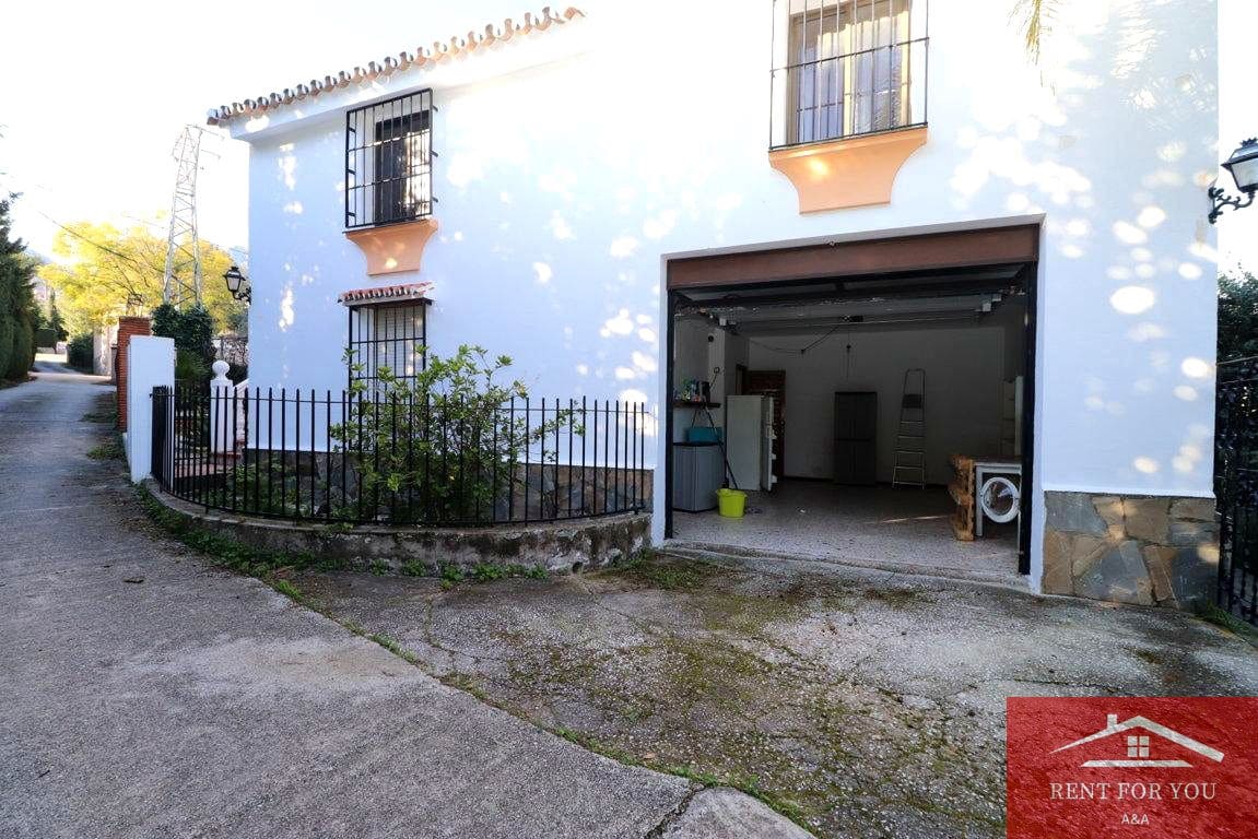 3 bedroom Villa for rent in Alhaurin el Grande with pool - € 1,500 (Ref: 9627080)