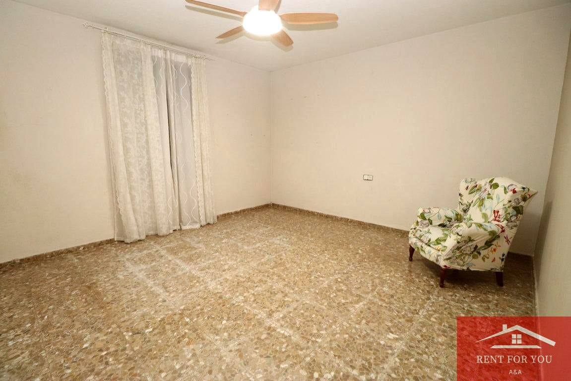 3 bedroom Villa for rent in Alhaurin el Grande with pool - € 1,500 (Ref: 9627080)