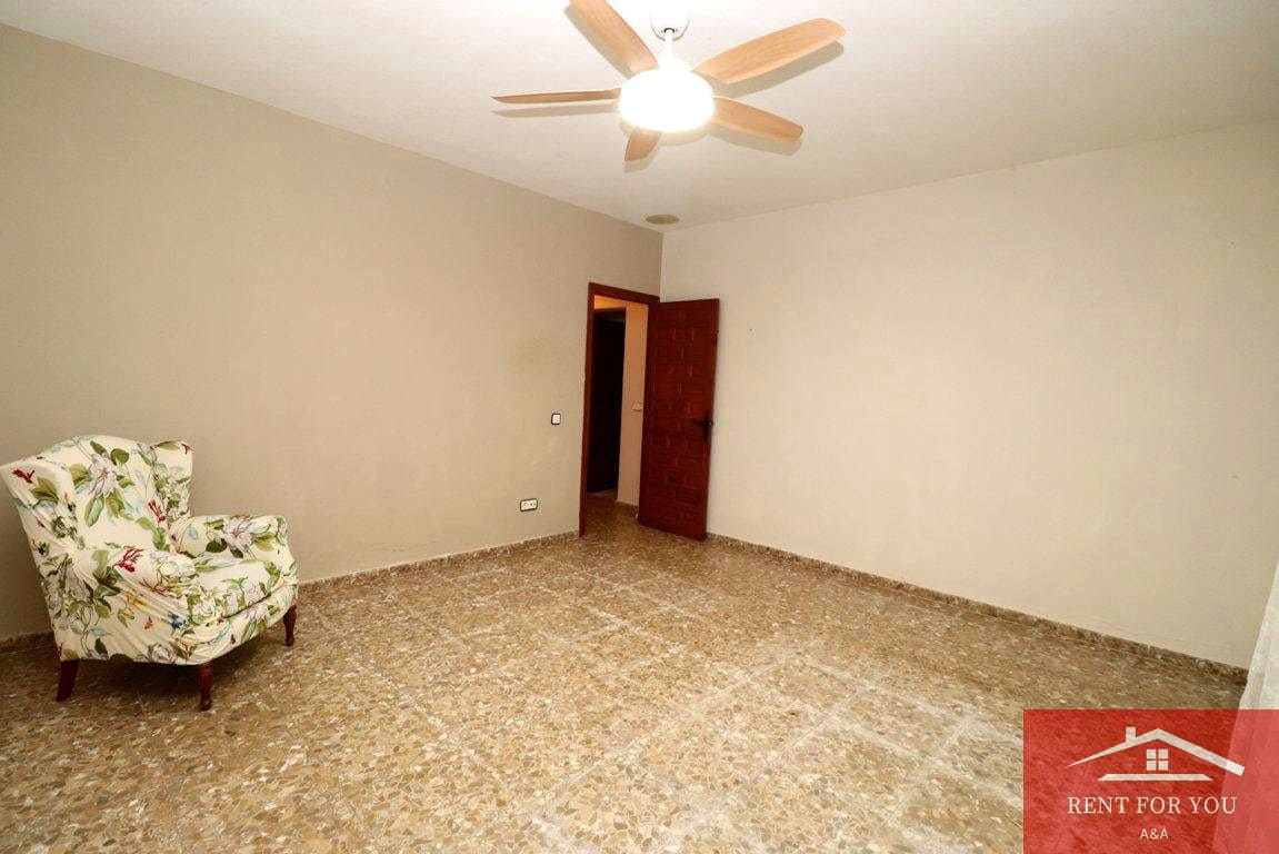 3 bedroom Villa for rent in Alhaurin el Grande with pool - € 1,500 (Ref: 9627080)