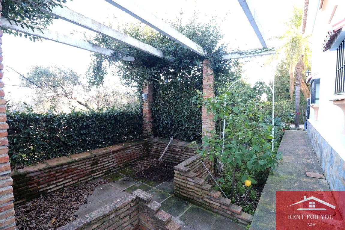 3 bedroom Villa for rent in Alhaurin el Grande with pool - € 1,500 (Ref: 9627080)