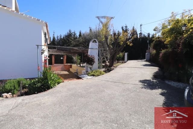 3 bedroom Villa for rent in Alhaurín el Grande with pool - € 1,500 (Ref: 9627080)