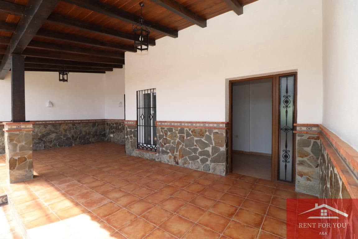 3 quarto Moradia para arrendar em Alhaurin el Grande com piscina garagem - 1 700 € (Ref: 9652399)
