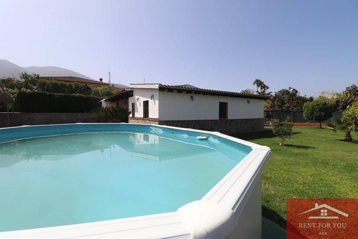 3 quarto Moradia para arrendar em Alhaurin el Grande com piscina garagem - 1 700 € (Ref: 9652399)