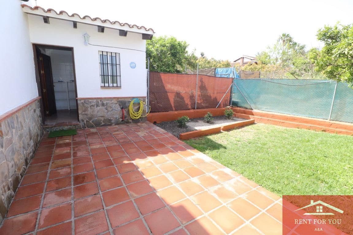 3 quarto Moradia para arrendar em Alhaurin el Grande com piscina garagem - 1 700 € (Ref: 9652399)
