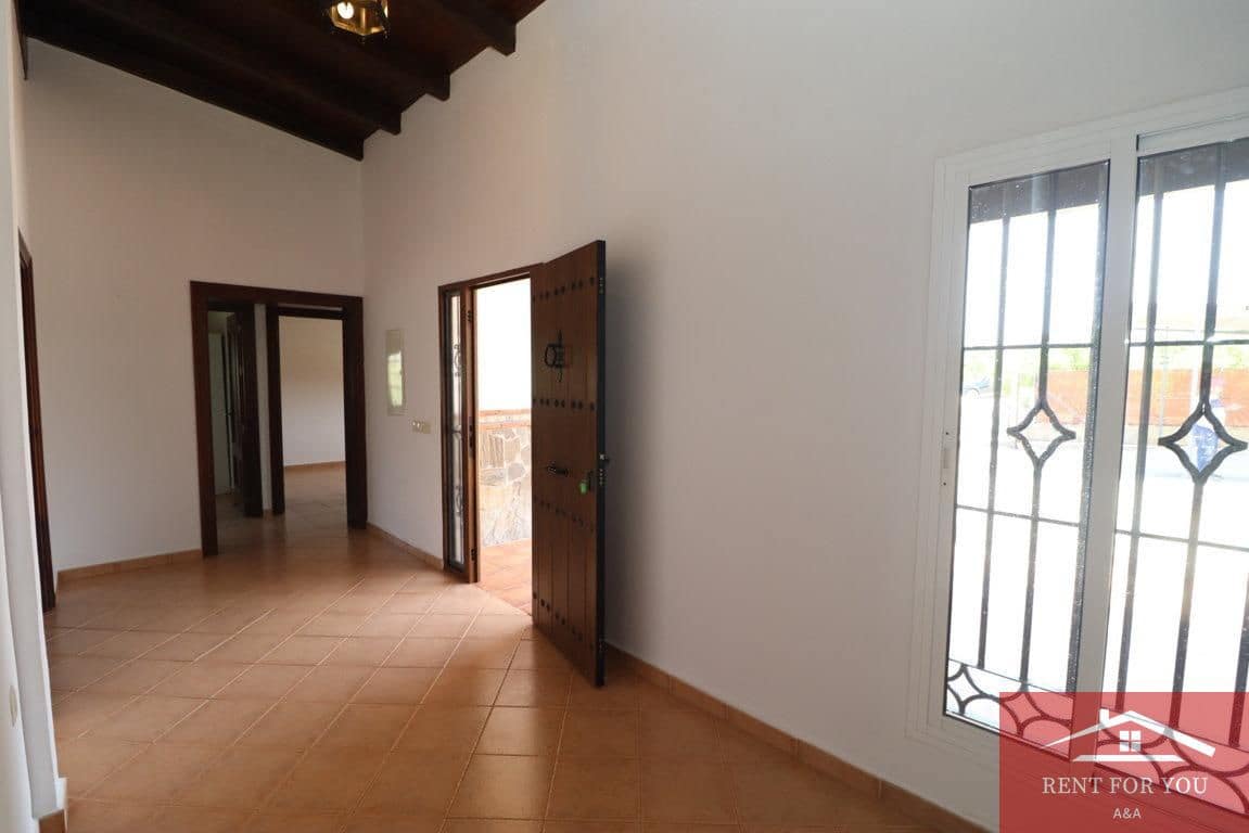 3 quarto Moradia para arrendar em Alhaurin el Grande com piscina garagem - 1 700 € (Ref: 9652399)