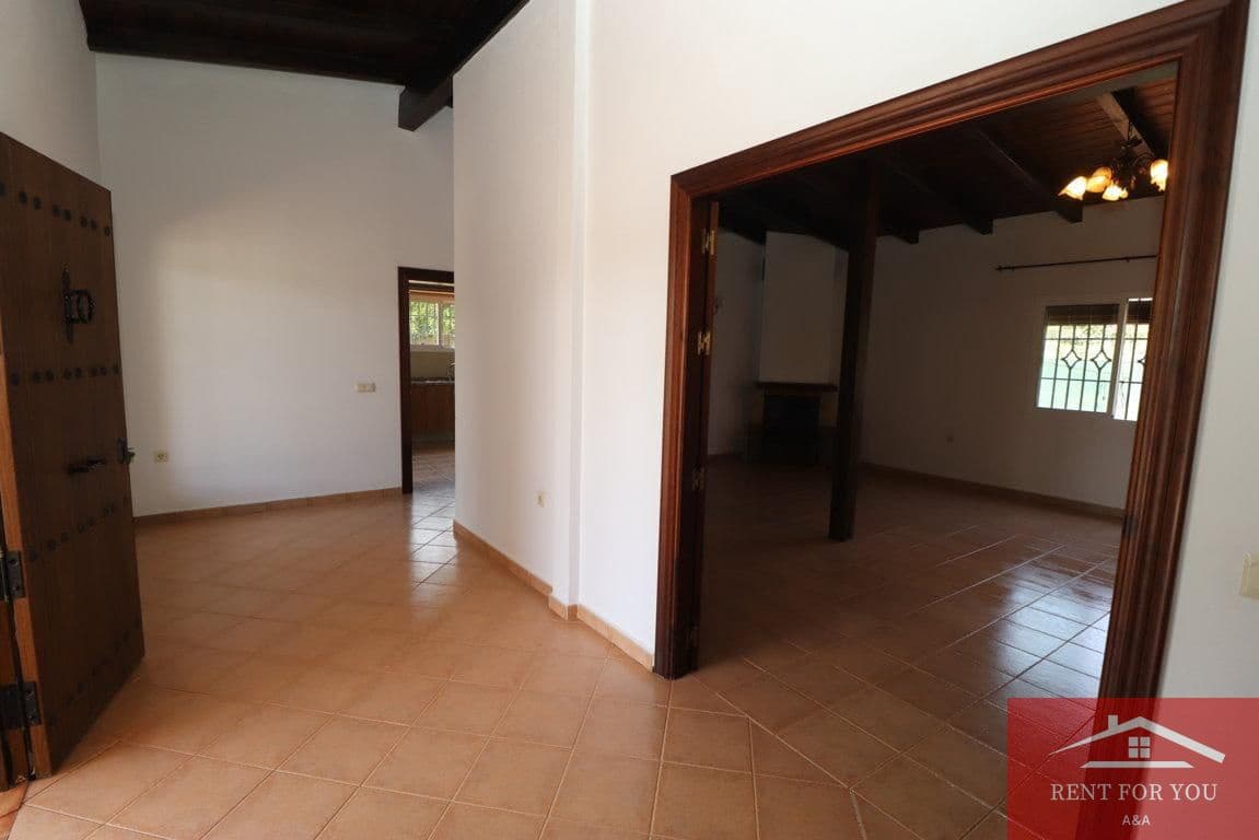 3 quarto Moradia para arrendar em Alhaurin el Grande com piscina garagem - 1 700 € (Ref: 9652399)
