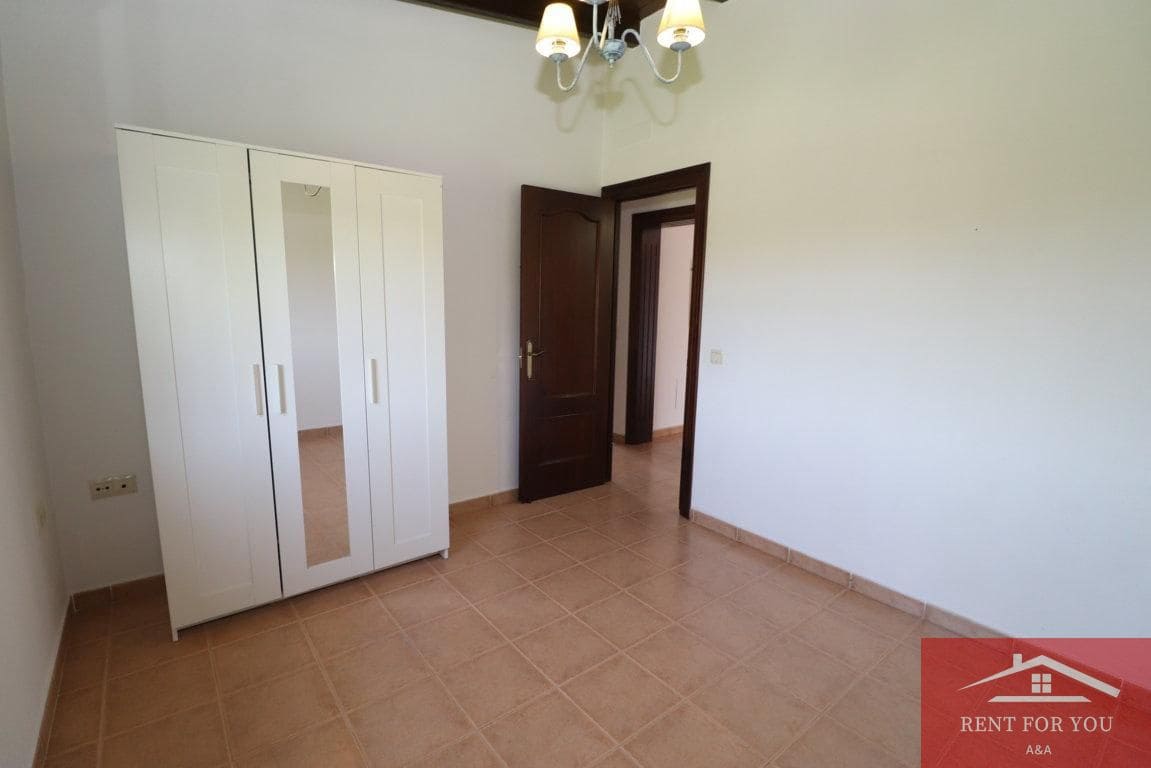 3 quarto Moradia para arrendar em Alhaurin el Grande com piscina garagem - 1 700 € (Ref: 9652399)