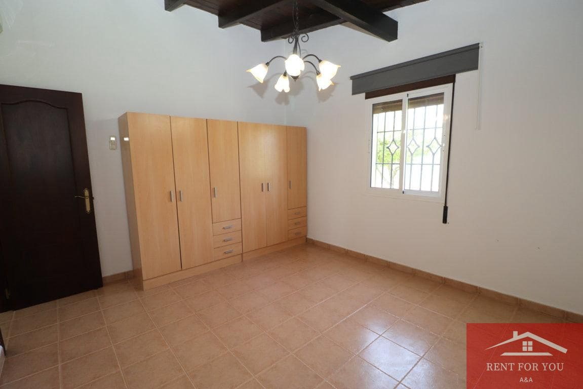3 quarto Moradia para arrendar em Alhaurin el Grande com piscina garagem - 1 700 € (Ref: 9652399)