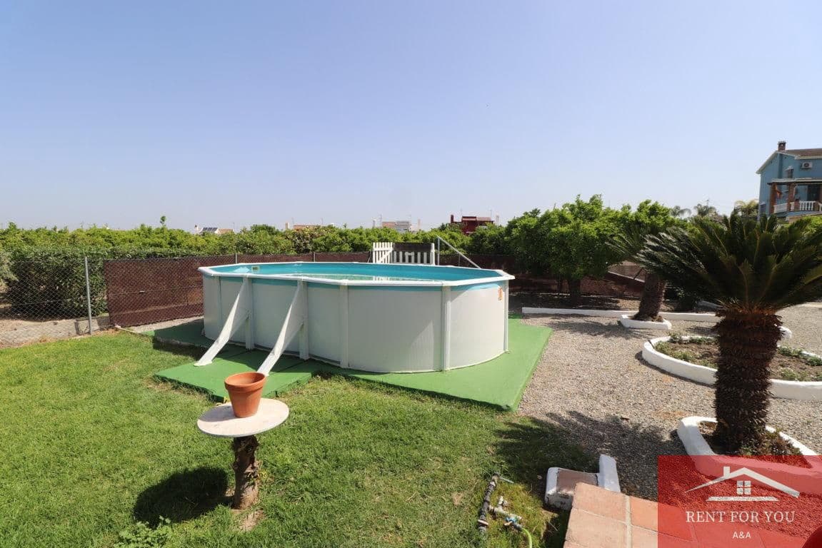 3 quarto Moradia para arrendar em Alhaurin el Grande com piscina garagem - 1 700 € (Ref: 9652399)