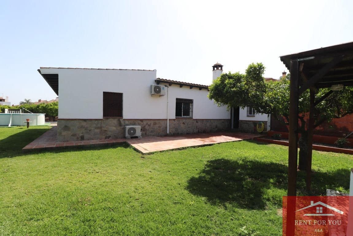 3 quarto Moradia para arrendar em Alhaurin el Grande com piscina garagem - 1 700 € (Ref: 9652399)