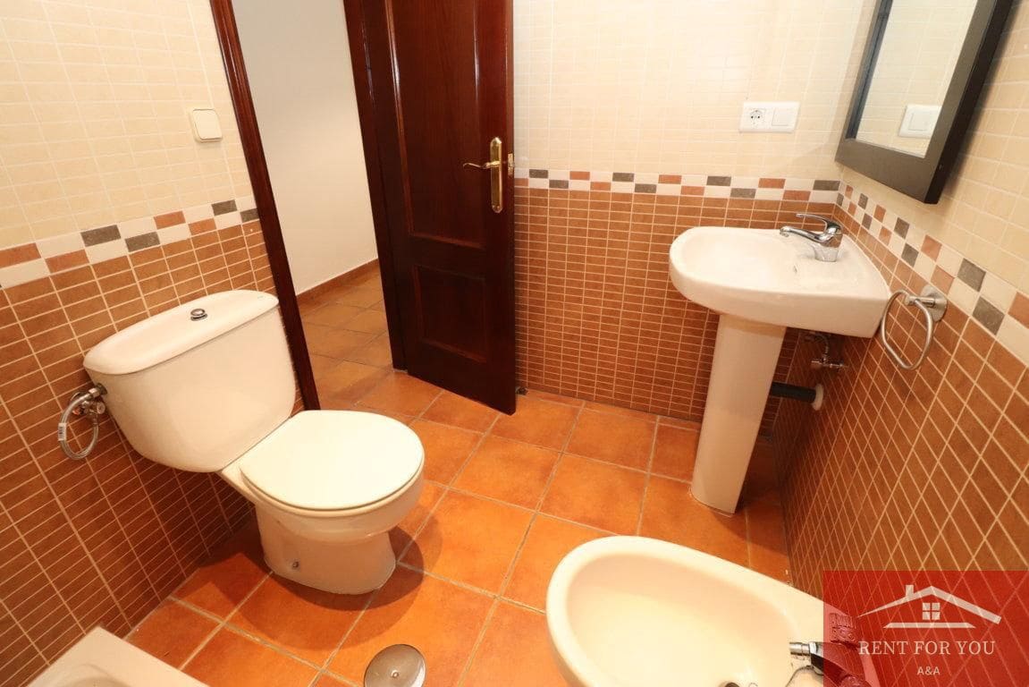 3 makuuhuone Asunto vuokrattavana paikassa Alhaurin el Grande - 900 € (Ref: 9654536)