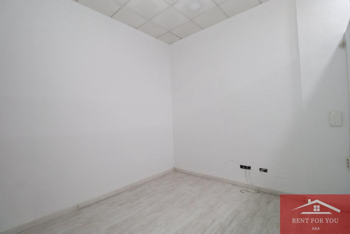 3 bedroom Business for rent in Alhaurin el Grande - € 900 (Ref: 9665680)
