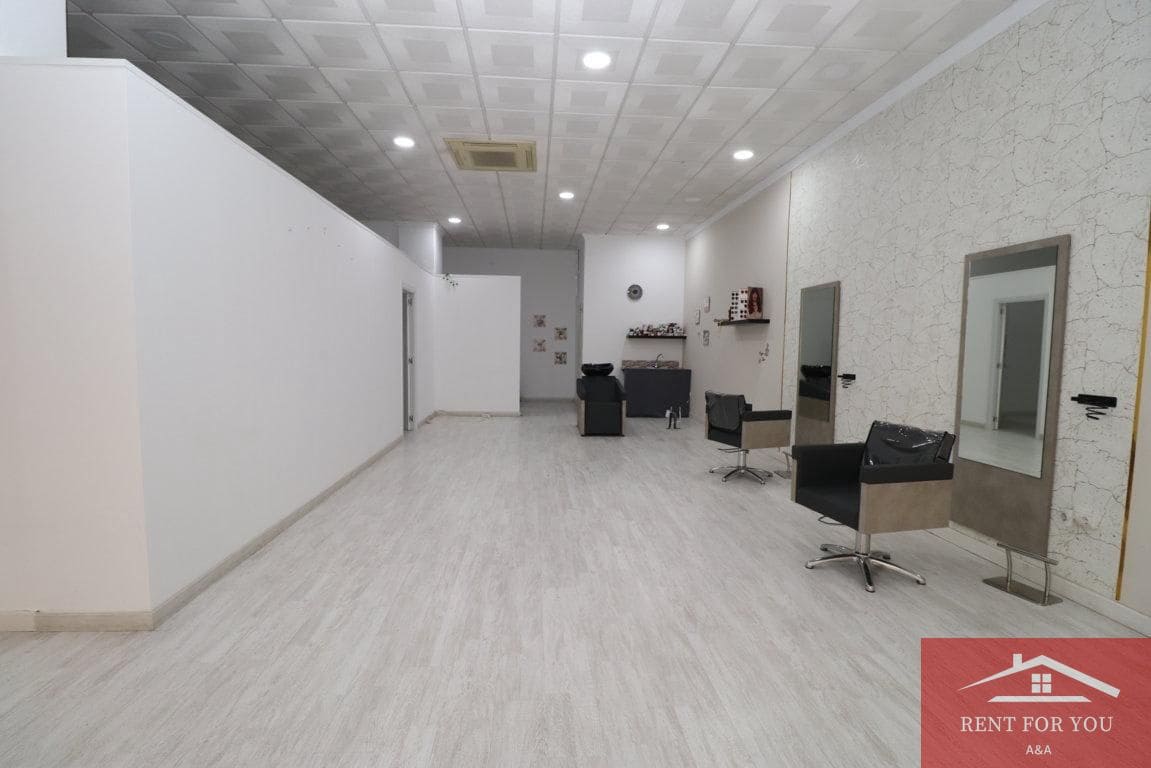 3 bedroom Business for rent in Alhaurin el Grande - € 900 (Ref: 9665680)