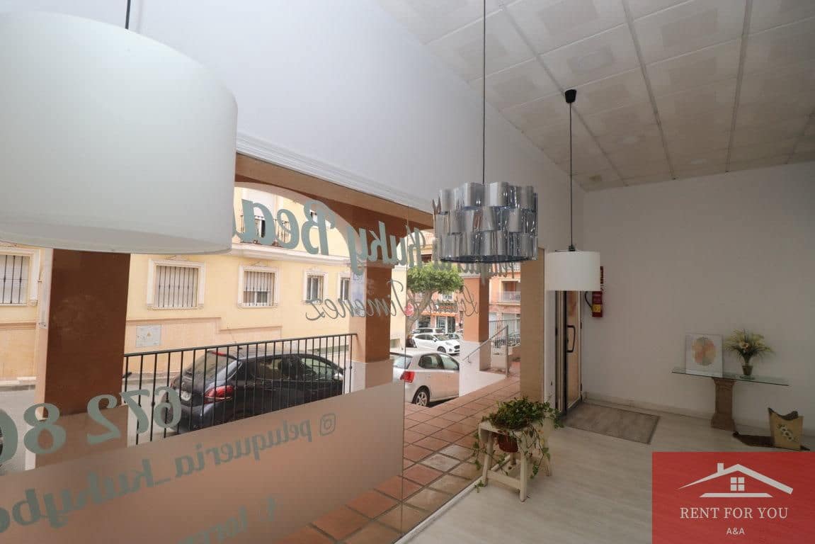 3 bedroom Business for rent in Alhaurin el Grande - € 900 (Ref: 9665680)