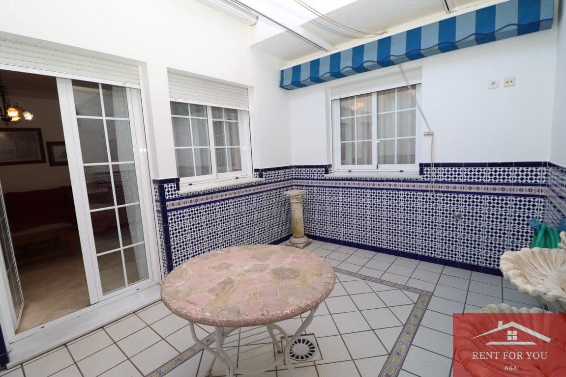 3 bedroom Villa for rent in Alhaurin el Grande - € 1,100 (Ref: 9676469)