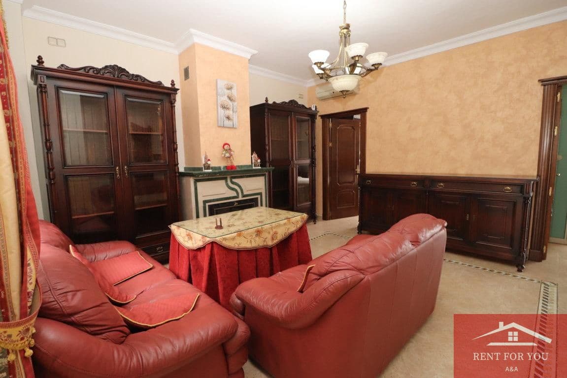 3 sypialnia Willa do wynajęcia w Alhaurin el Grande - 1 100 € (Ref: 9683332)