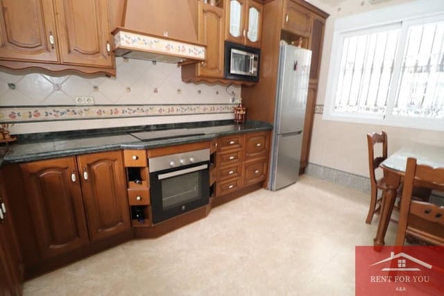 3 sypialnia Willa do wynajęcia w Alhaurín el Grande - 1 100 € (Ref: 9683332)