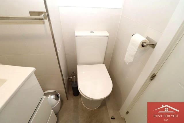 Flat for rent in Alhaurín el Grande - € 650 (Ref: 9691450)