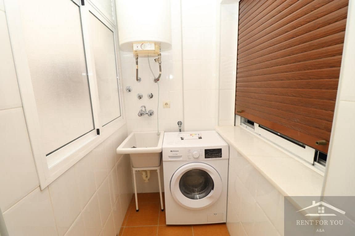 3 bedroom Flat for rent in Alhaurin el Grande with garage - € 850 (Ref: 9720470)