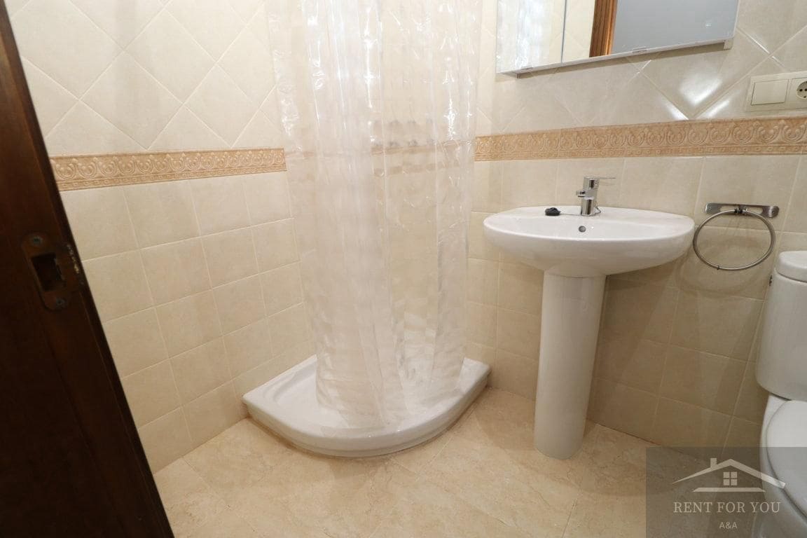 3 bedroom Flat for rent in Alhaurin el Grande with garage - € 850 (Ref: 9720470)