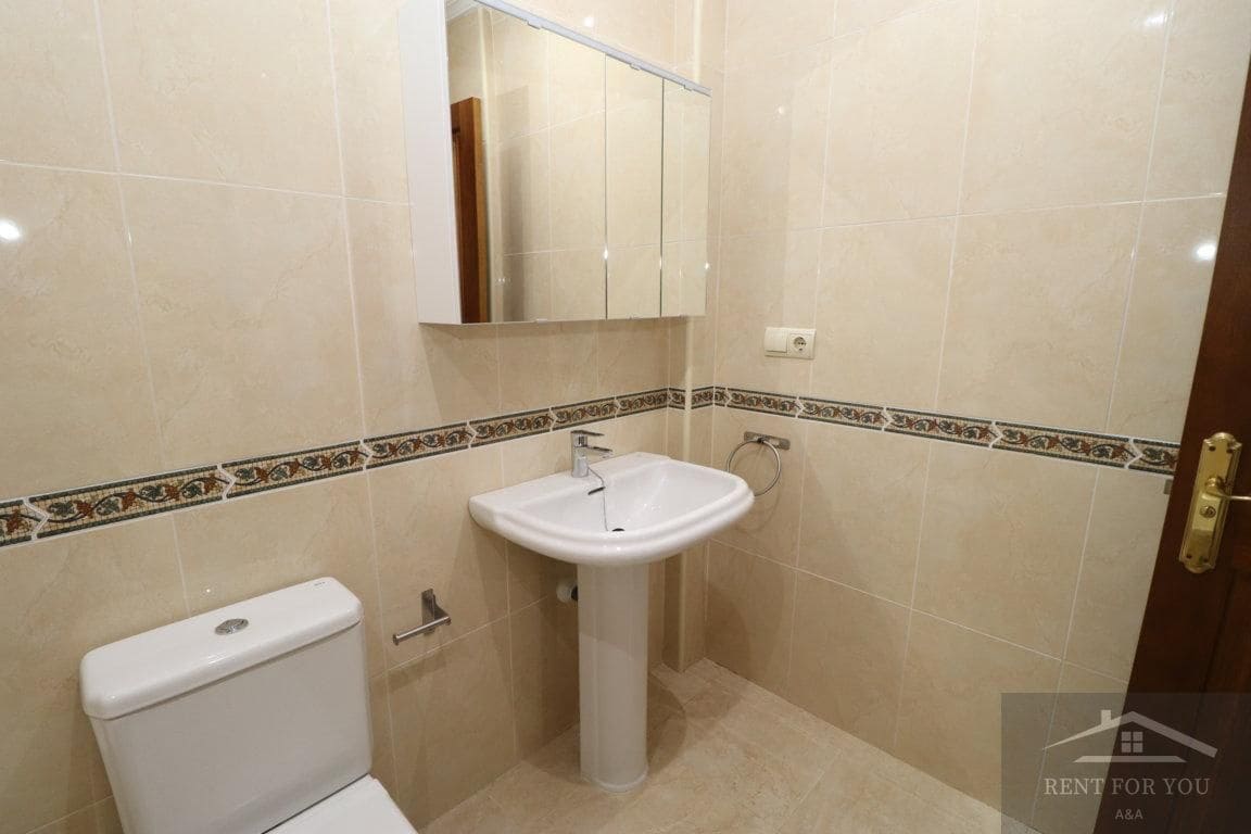 3 bedroom Flat for rent in Alhaurin el Grande with garage - € 850 (Ref: 9720470)