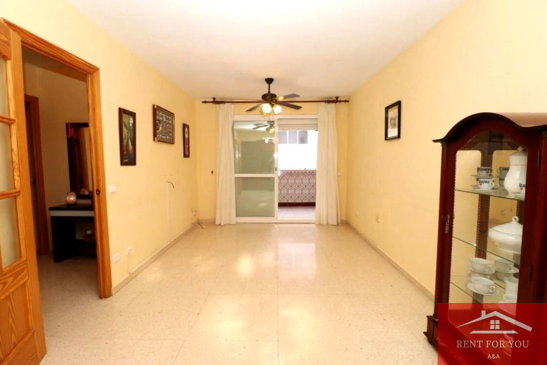 3 bedroom Flat for sale in Alhaurin de la Torre - € 259,000 (Ref: 9720844)