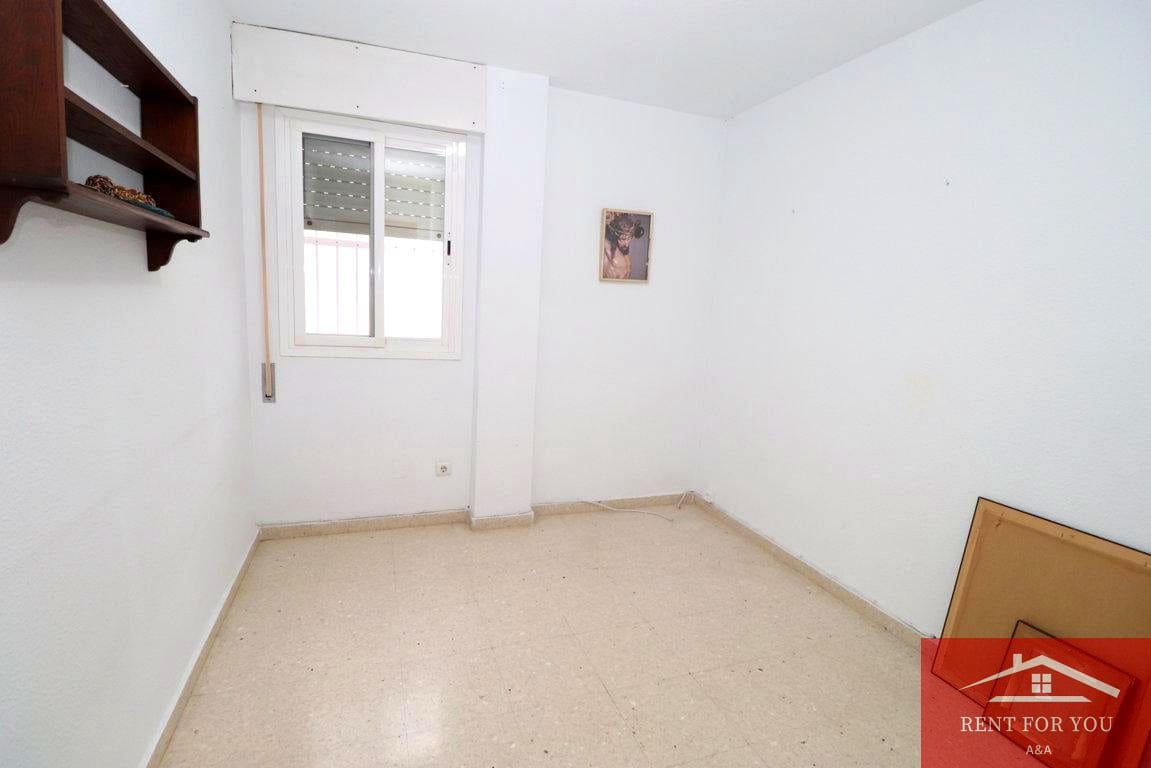 3 bedroom Flat for sale in Alhaurin de la Torre - € 259,000 (Ref: 9720844)