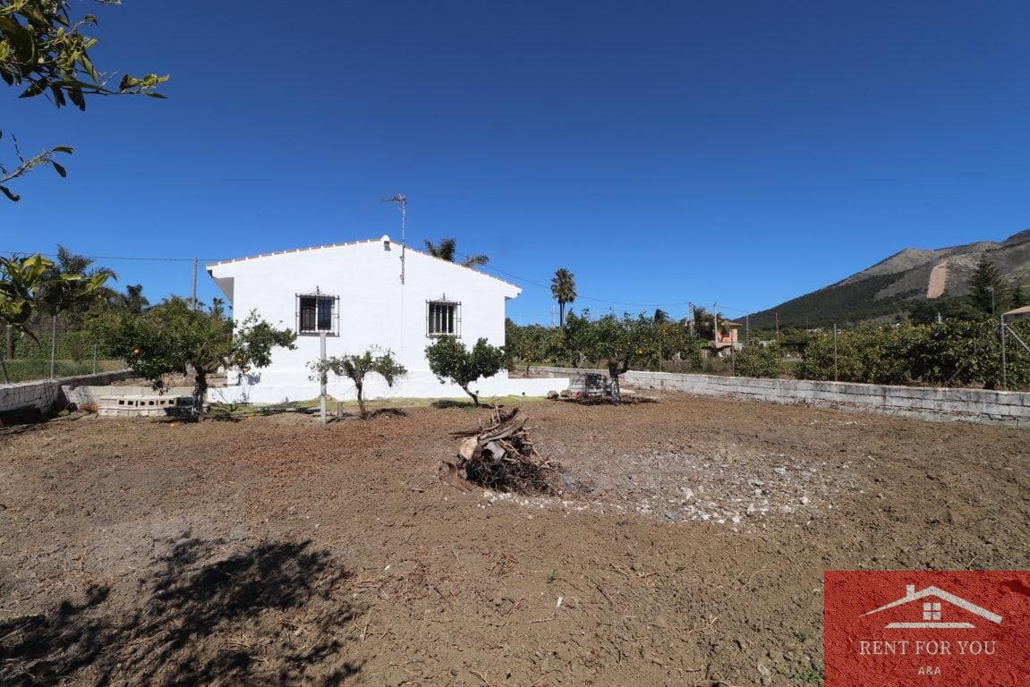 2 soveværelse Villa til salg i Alhaurin el Grande - € 367.000 (Ref: 9745200)