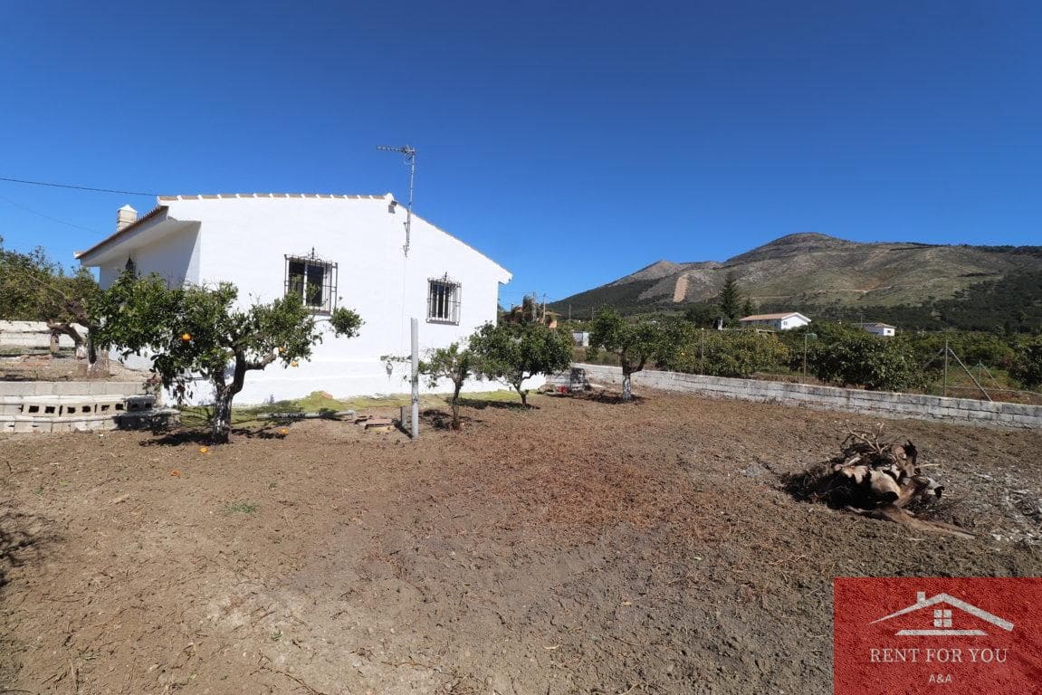 2 soveværelse Villa til salg i Alhaurin el Grande - € 367.000 (Ref: 9745200)