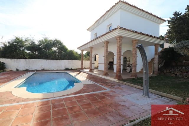 3 makuuhuone Huvila vuokrattavana paikassa Alhaurín el Grande mukana uima-altaan 
autotalli - 2 500 € (Ref: 9751095)