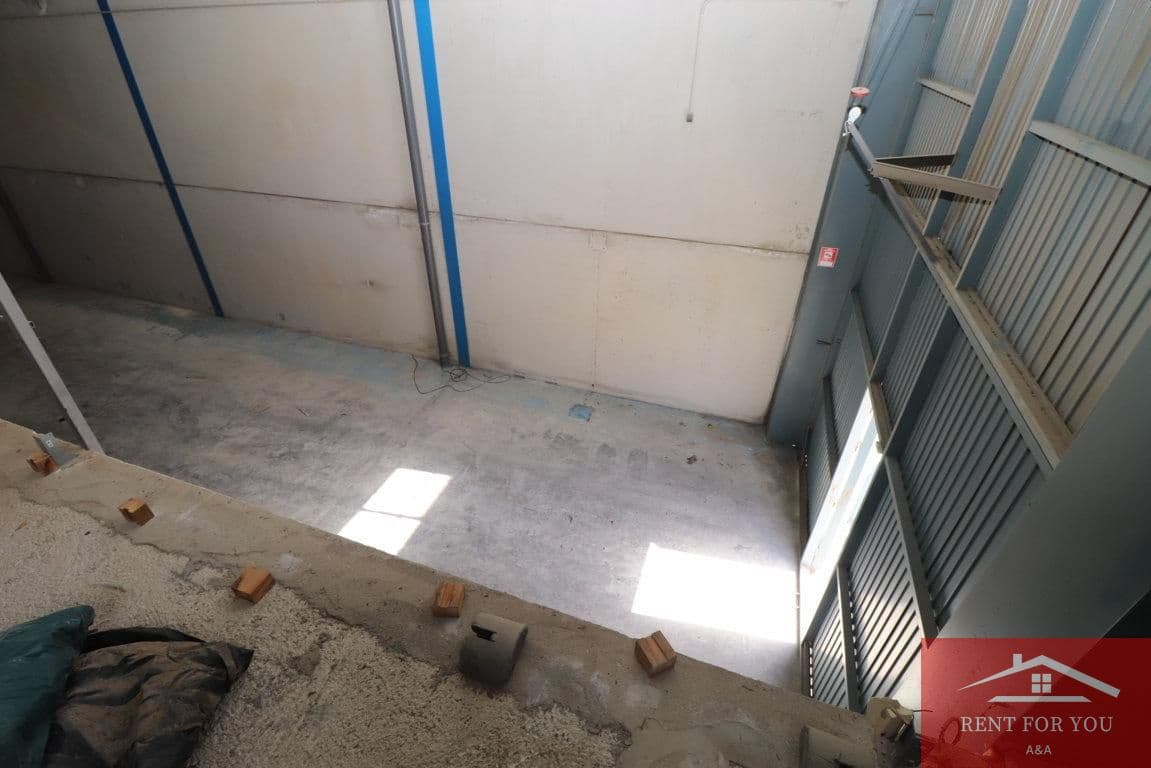 2 soveværelse Erhverv til leje i Alhaurin el Grande - € 2.000 (Ref: 9758327)