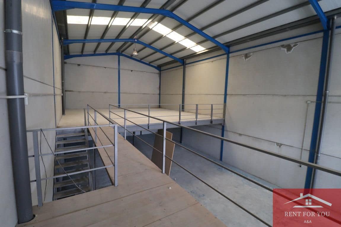 2 soveværelse Erhverv til leje i Alhaurin el Grande - € 2.000 (Ref: 9758327)