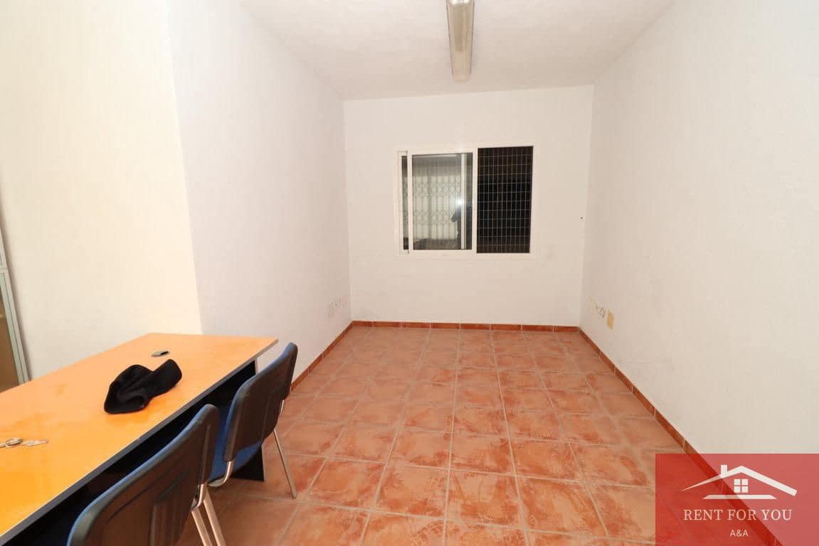 2 soveværelse Erhverv til leje i Alhaurin el Grande - € 2.000 (Ref: 9758327)