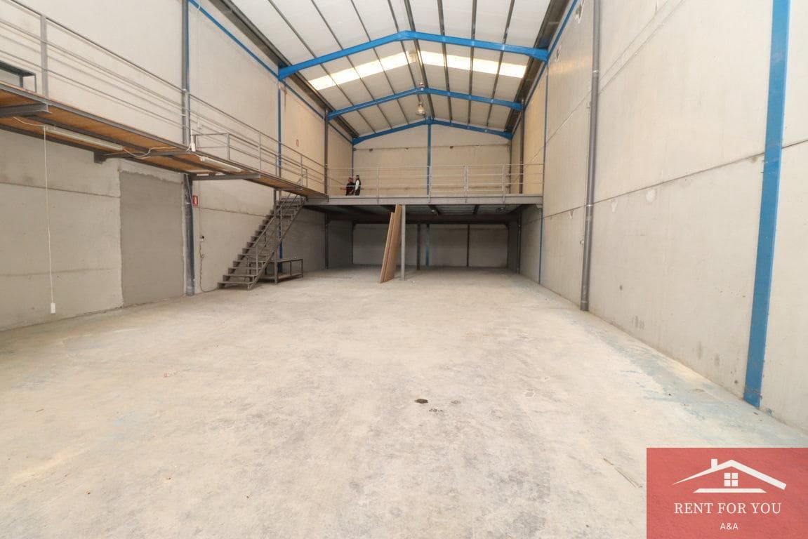 2 soveværelse Erhverv til leje i Alhaurin el Grande - € 2.000 (Ref: 9758327)