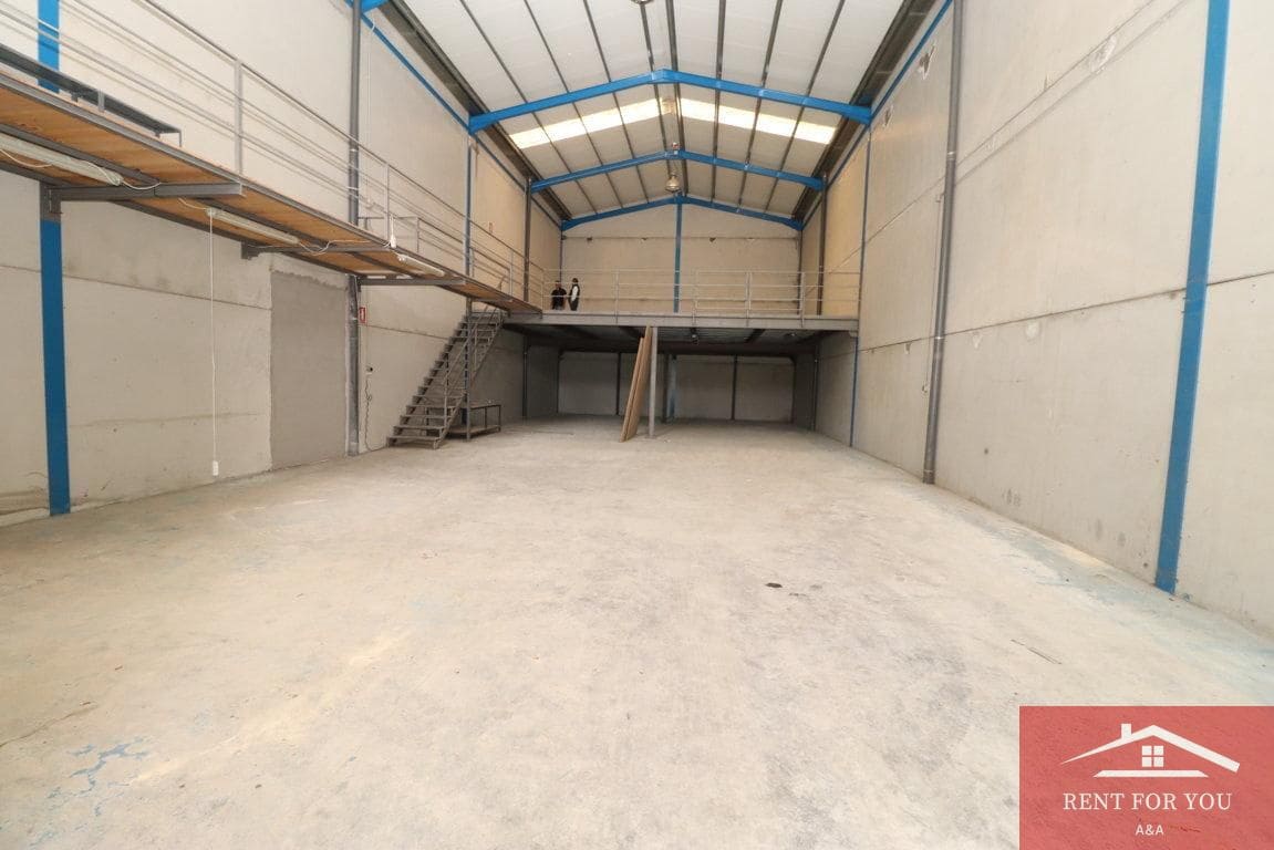 2 soveværelse Erhverv til leje i Alhaurin el Grande - € 2.000 (Ref: 9758327)