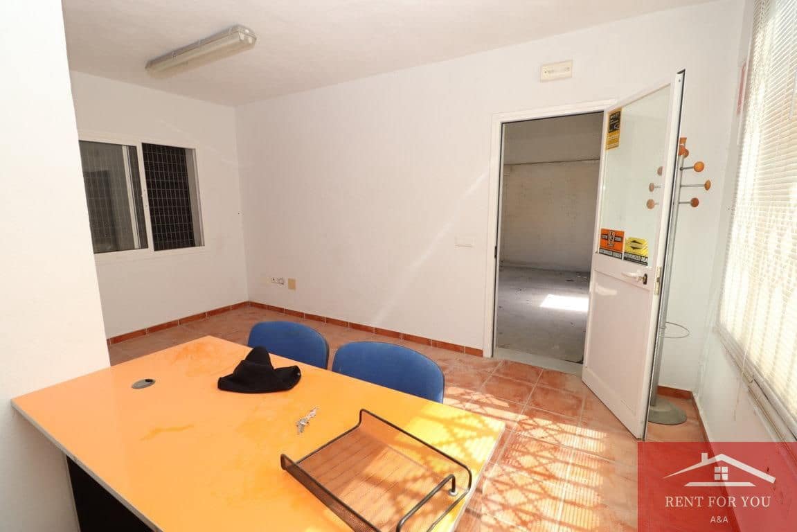 2 soveværelse Erhverv til leje i Alhaurin el Grande - € 2.000 (Ref: 9758327)