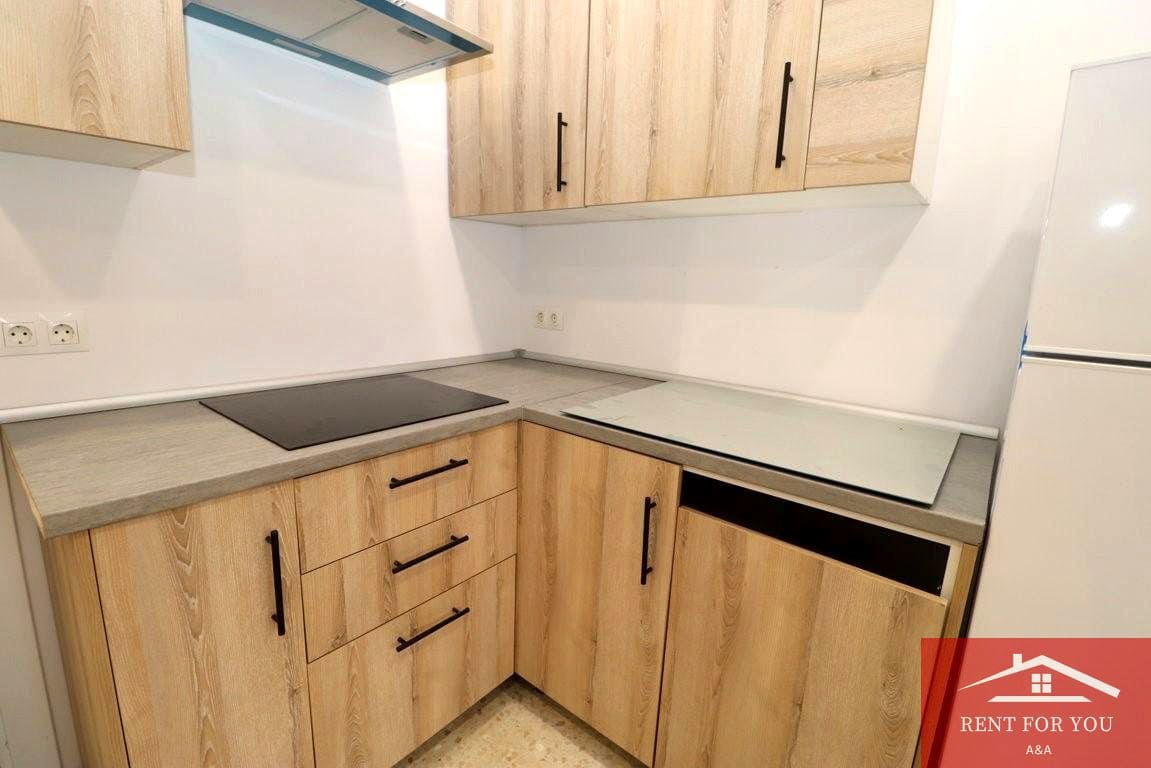 4 sypialnia Mieszkanie do wynajęcia w Guaro z garażem - 1 300 € (Ref: 9762389)