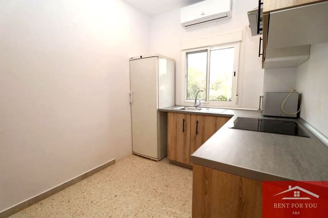 4 sypialnia Mieszkanie do wynajęcia w Guaro z garażem - 1 300 € (Ref: 9762389)